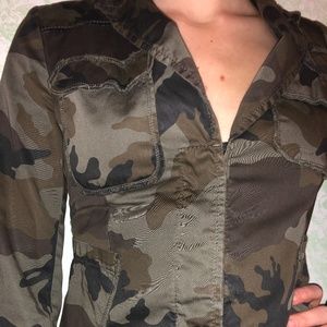 Camouflage, button down women's blazer